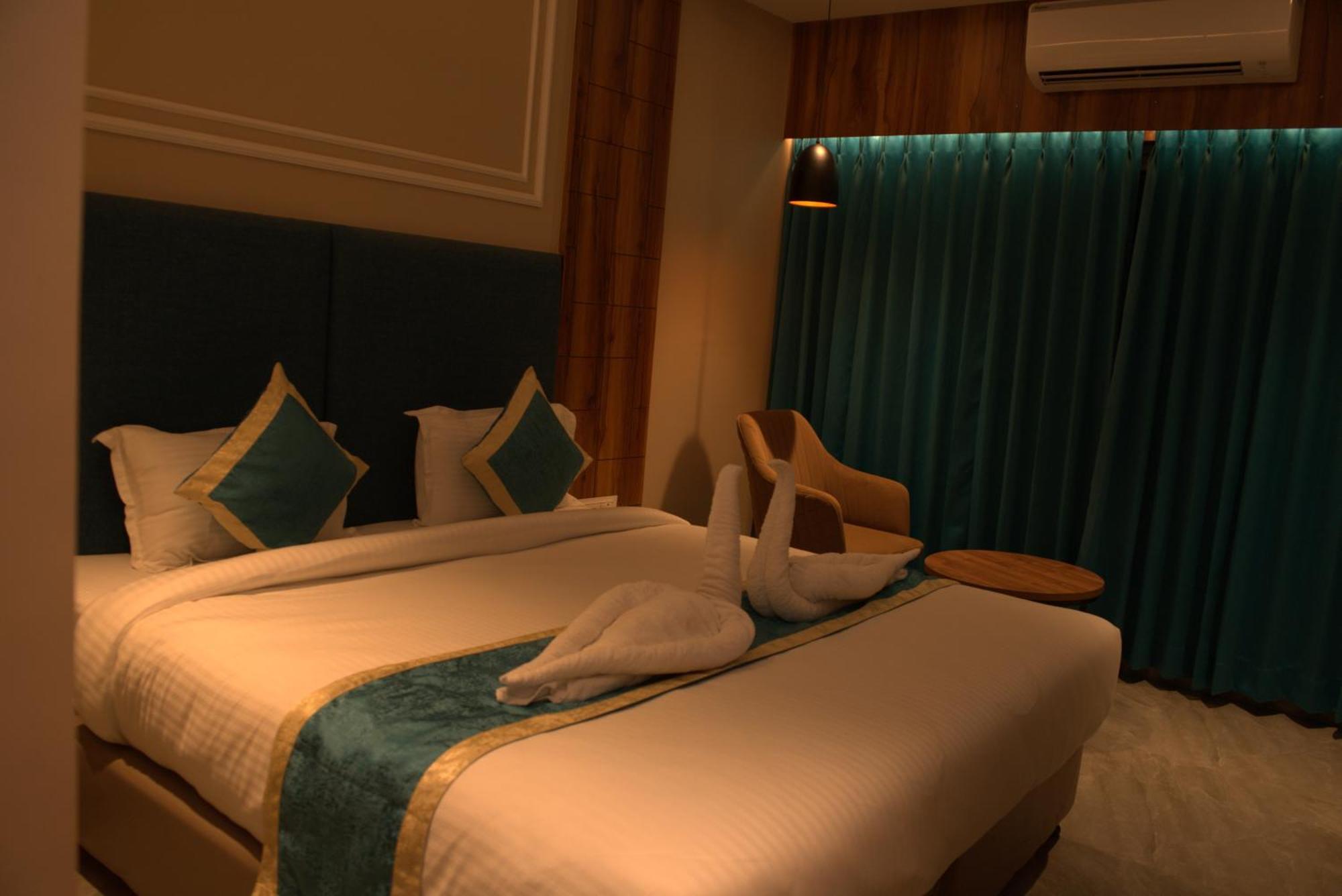 Hotel Tanisha Kishanganj Kültér fotó